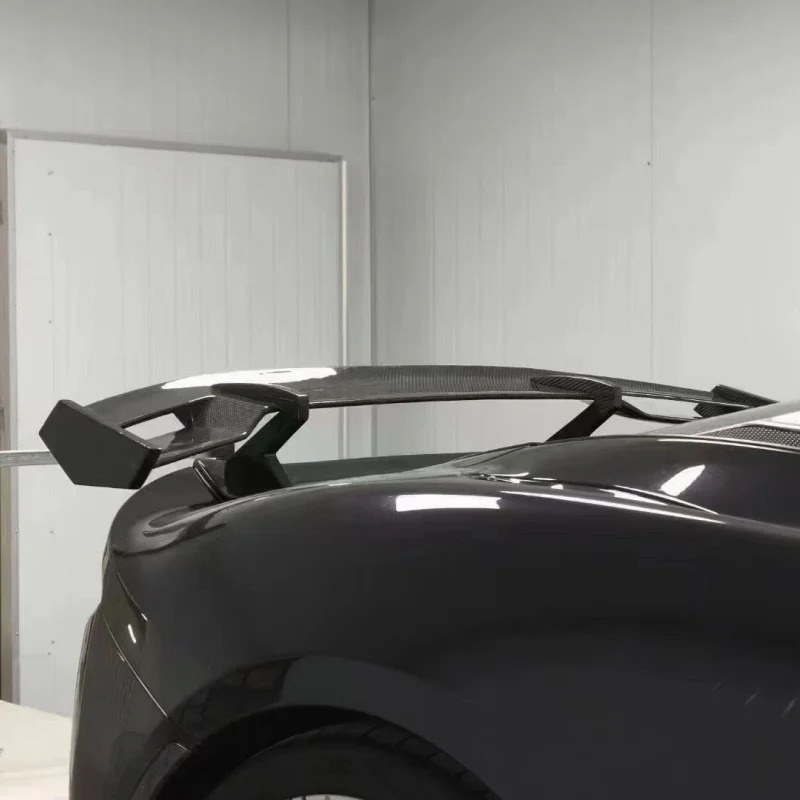 Used for GT Upgrade PRO Style Dry Carbon Fiber Rear Wing Rear Spoiler Component Rear Luggage Lip Spoiler